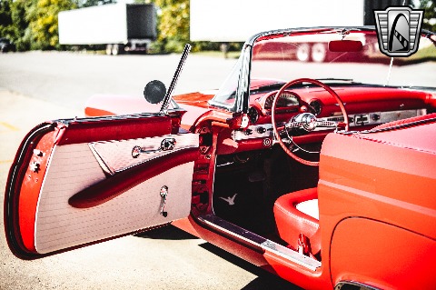 1955 Ford Thunderbird image 92