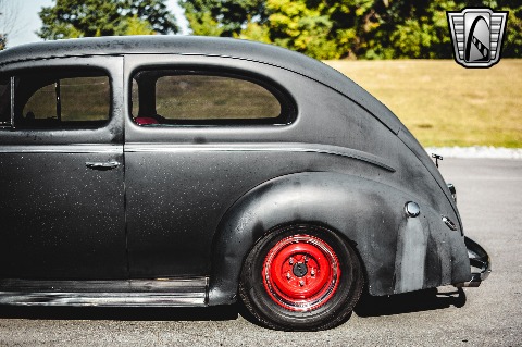 1940 Ford Tudor image 28