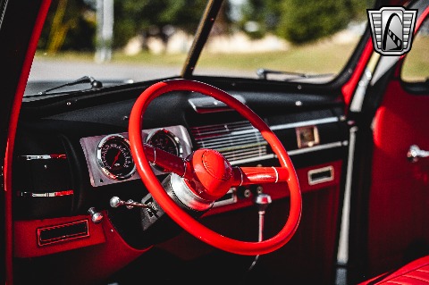 1940 Ford Tudor image 99