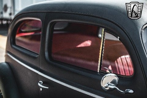 1940 Ford Tudor image 75