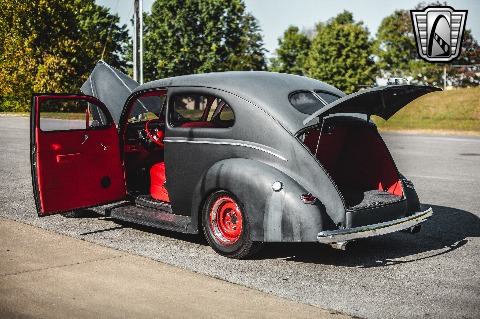 1940 Ford Tudor image 77