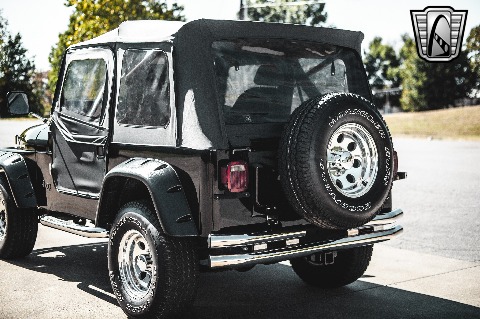 1985 Jeep CJ7 image 39