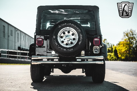 1985 Jeep CJ7 image 15