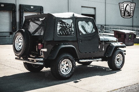 1985 Jeep CJ7 image 17