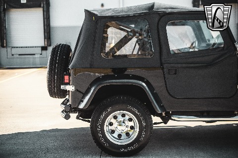 1985 Jeep CJ7 image 43