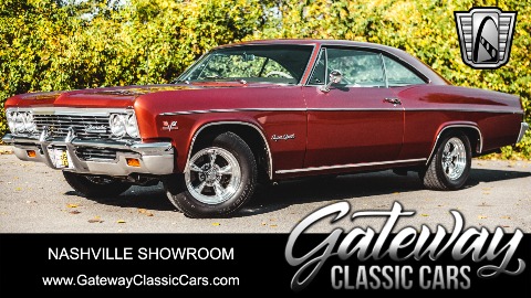 1966 Chevrolet Impala image 2