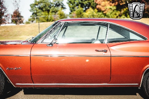 1966 Chevrolet Impala image 29