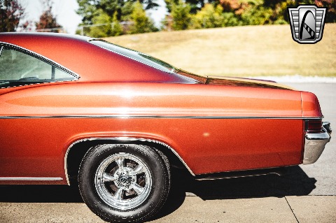 1966 Chevrolet Impala image 30