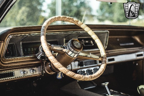 1966 Chevrolet Impala image 111