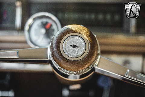 1966 Chevrolet Impala image 112