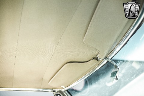 1966 Chevrolet Impala image 139