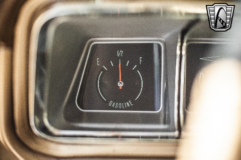 1966 Chevrolet Impala image 117