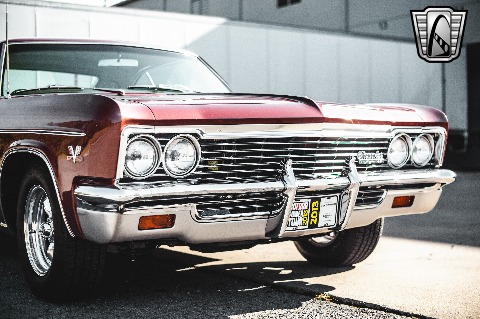 1966 Chevrolet Impala image 40