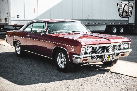 1966 Chevrolet Impala image 23