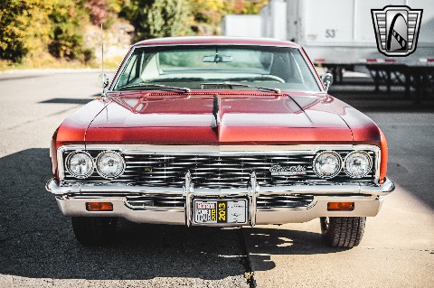1966 Chevrolet Impala image 26