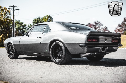 1967 Chevrolet Camaro image 12