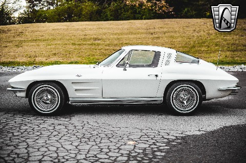 1964 Chevrolet Corvette image 8