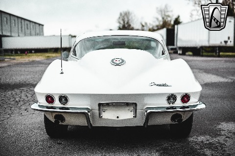 1964 Chevrolet Corvette image 14