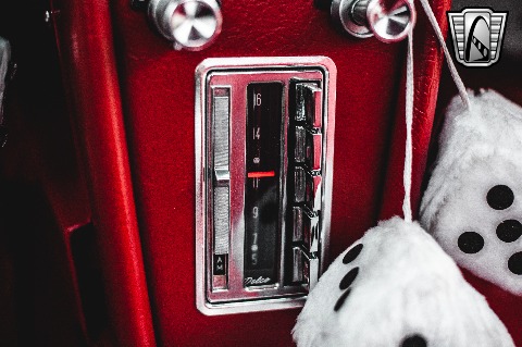 1964 Chevrolet Corvette image 124