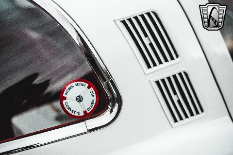 1964 Chevrolet Corvette image 73