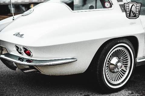 1964 Chevrolet Corvette image 74