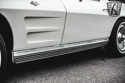 1964 Chevrolet Corvette image 54