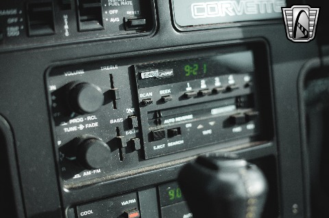 1988 Chevrolet Corvette image 107