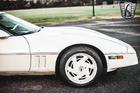 1988 Chevrolet Corvette image 33