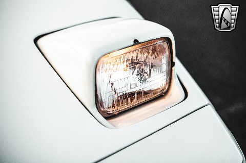 1988 Chevrolet Corvette image 38