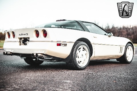 1988 Chevrolet Corvette image 18
