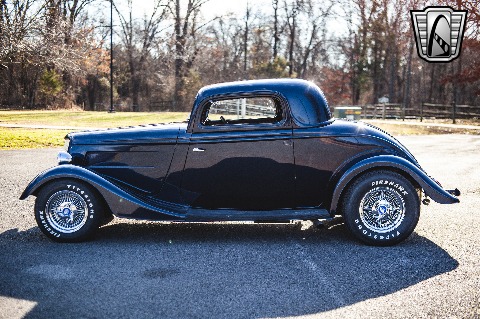 1934 Ford 3 Window image 7