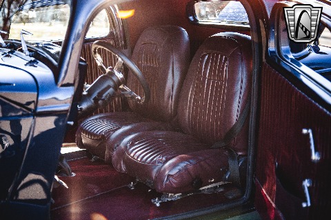 1934 Ford 3 Window image 87