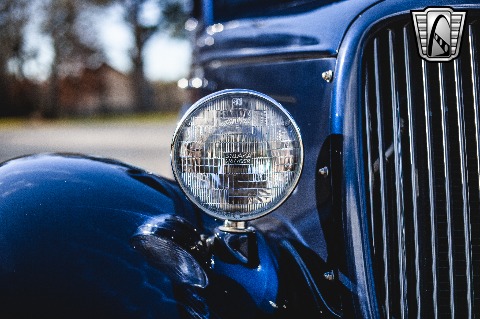 1934 Ford 3 Window image 36