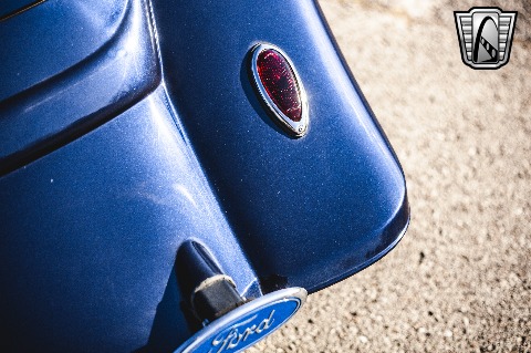 1934 Ford 3 Window image 62