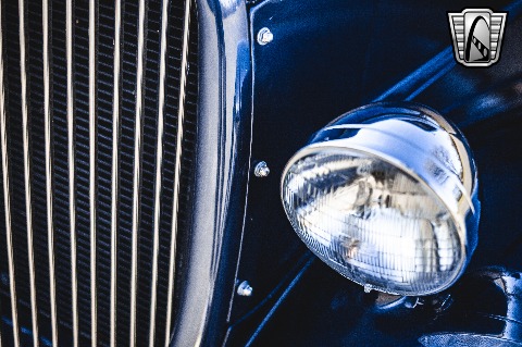 1934 Ford 3 Window image 42