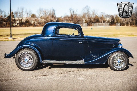1934 Ford 3 Window image 19