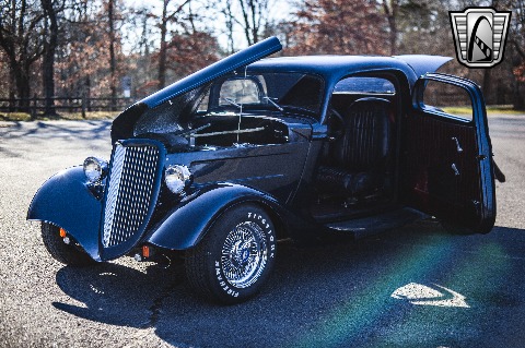 1934 Ford 3 Window image 71