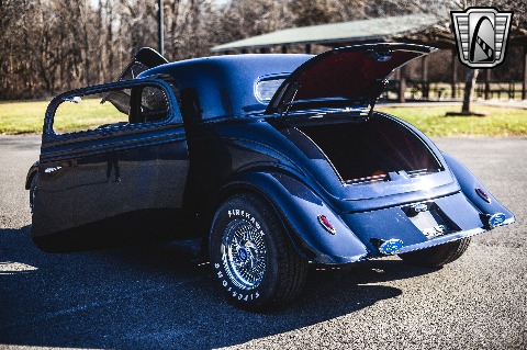 1934 Ford 3 Window image 72