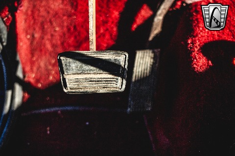 1934 Ford 3 Window image 99