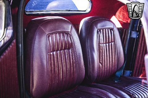 1934 Ford 3 Window image 102