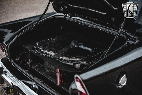 1963 Sunbeam Alpine image 139