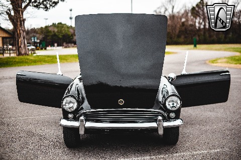 1963 Sunbeam Alpine image 70