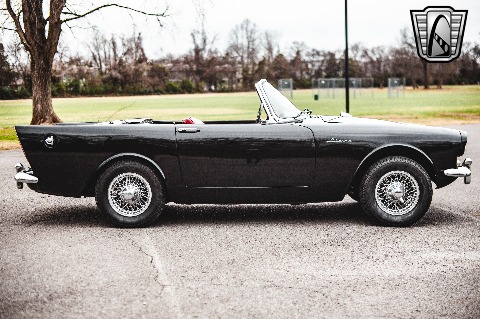 1963 Sunbeam Alpine image 19