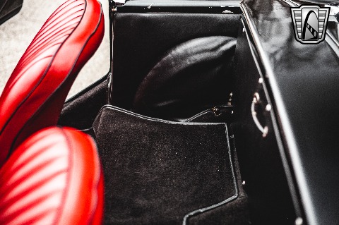 1963 Sunbeam Alpine image 125