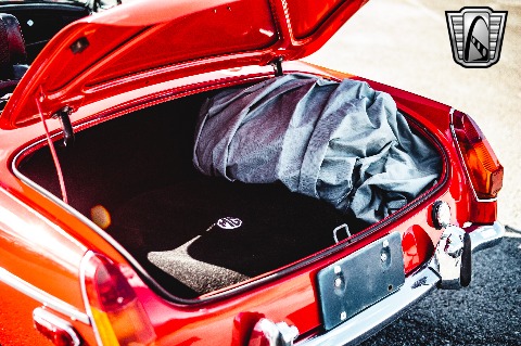 1972 MG MGB image 133