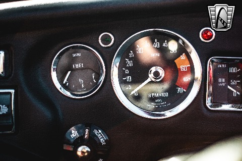 1972 MG MGB image 111