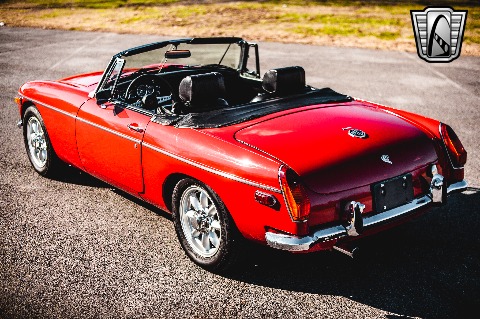 1972 MG MGB image 10