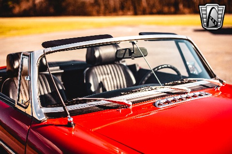 1972 MG MGB image 70