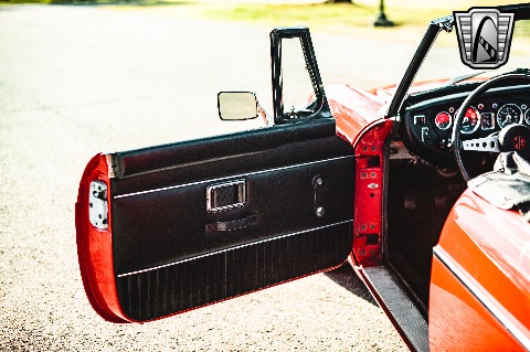 1972 MG MGB image 102