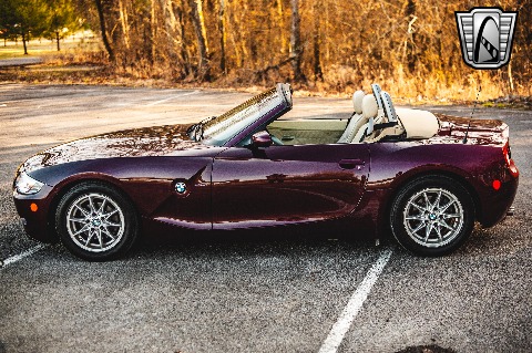 2005 BMW Z4 image 7